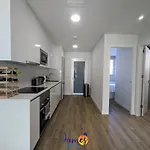 Modern Ground Floor With Com Pool Eb12 אוריהואלה